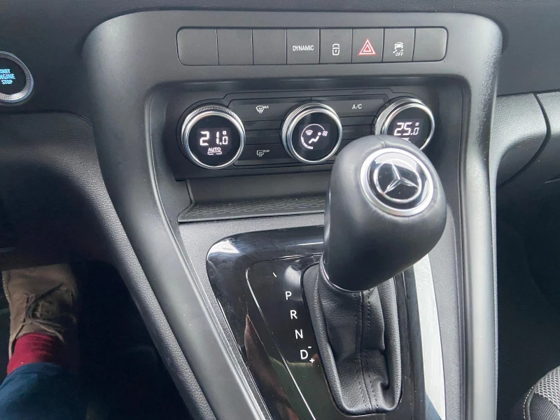 Mercedes-Benz Citan еCitan/ TOURER/ KEYLESS GO/ LED/ , снимка 10 - Автомобили и джипове - 52885779