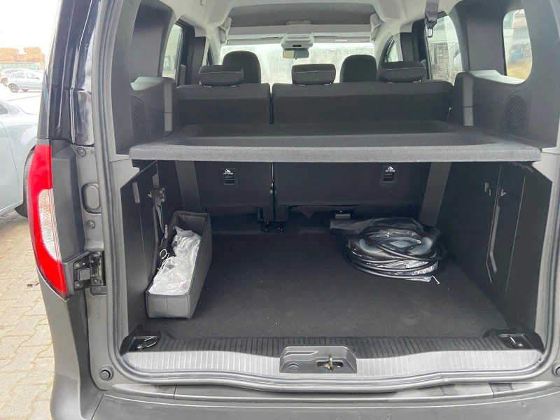 Mercedes-Benz Citan еCitan/ TOURER/ KEYLESS GO/ LED/ , снимка 12 - Автомобили и джипове - 52885779