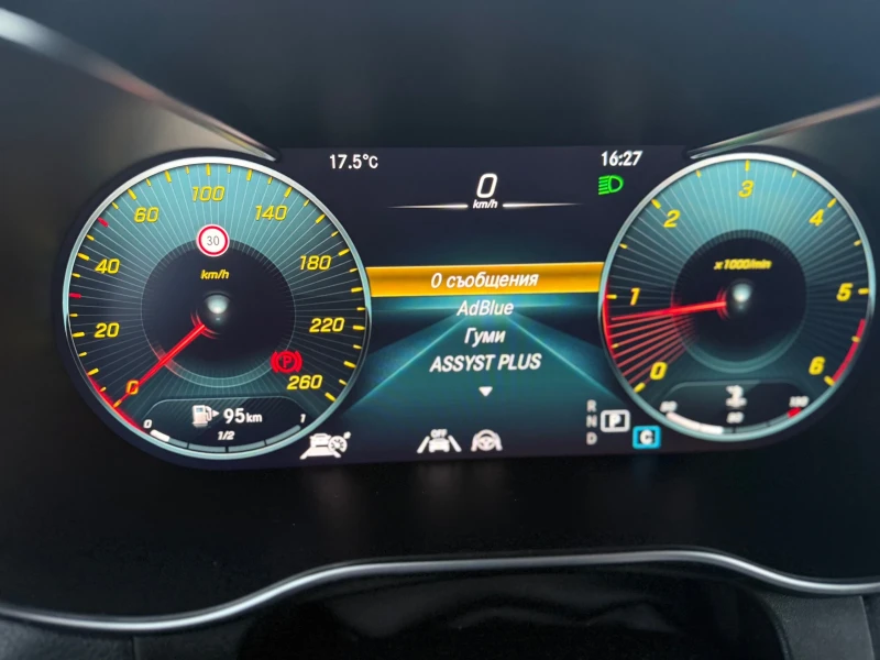 Mercedes-Benz GLC 220 DIGITAL/AMG/PANORAMA/KEYLESS/, снимка 8 - Автомобили и джипове - 53495822