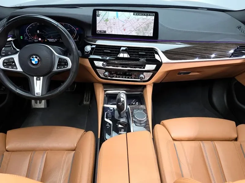BMW 520 I M SPORTS, снимка 7 - Автомобили и джипове - 55118888