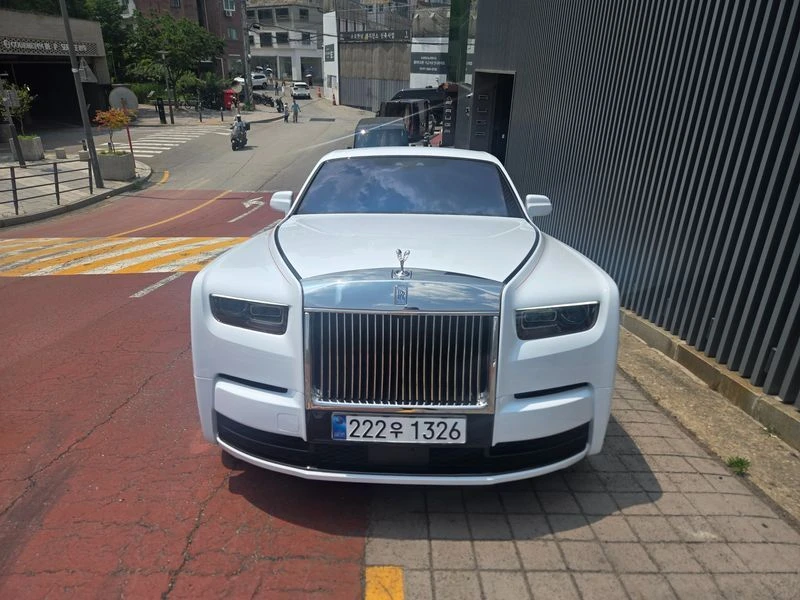 Rolls-Royce Phantom 6.7 Automatic КРАЙНА ЦЕНА: 338843 EUR