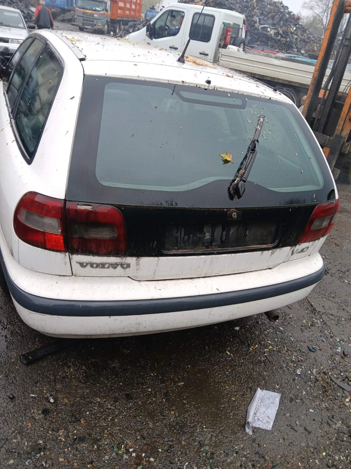 Volvo V40, снимка 1