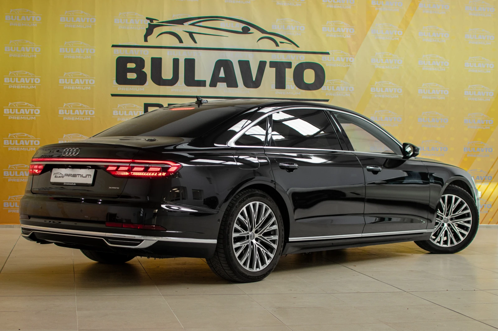 Audi A8 Long Quattro 3.0 TDI  - изображение 5