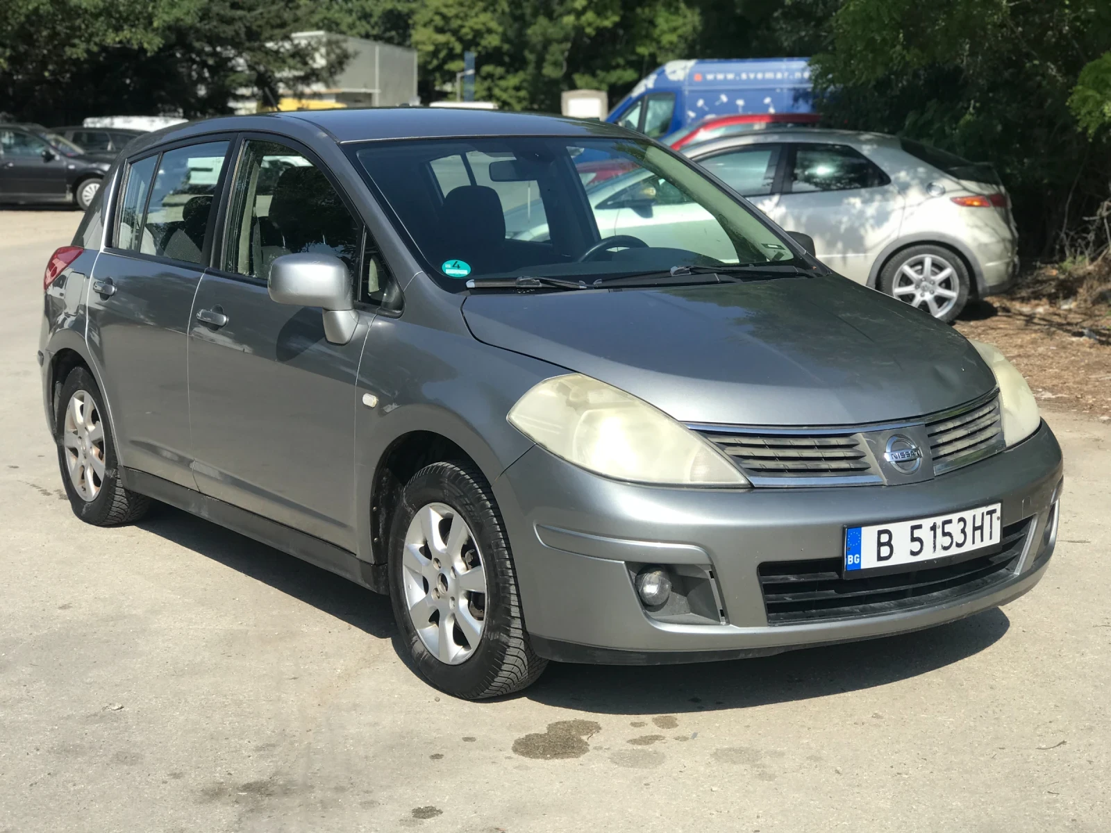 Nissan Tiida  - изображение 2