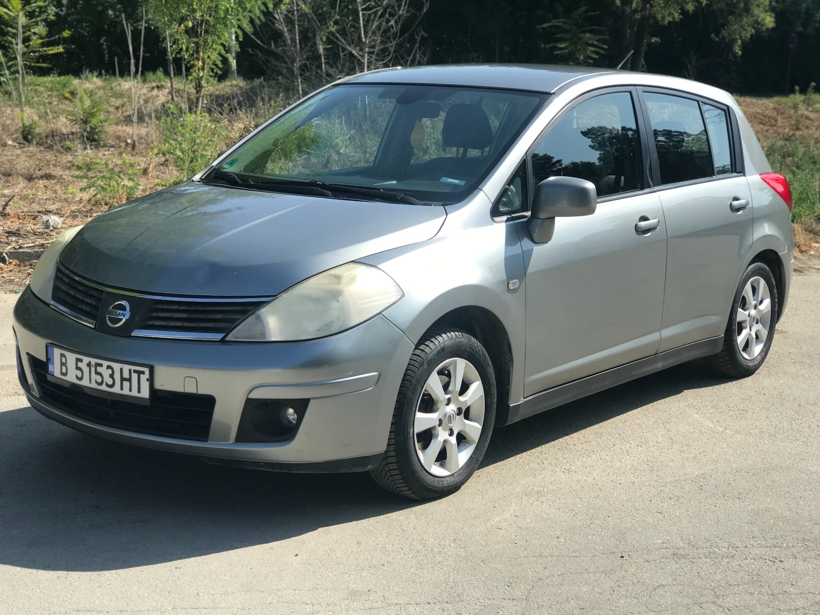 Nissan Tiida  - изображение 3