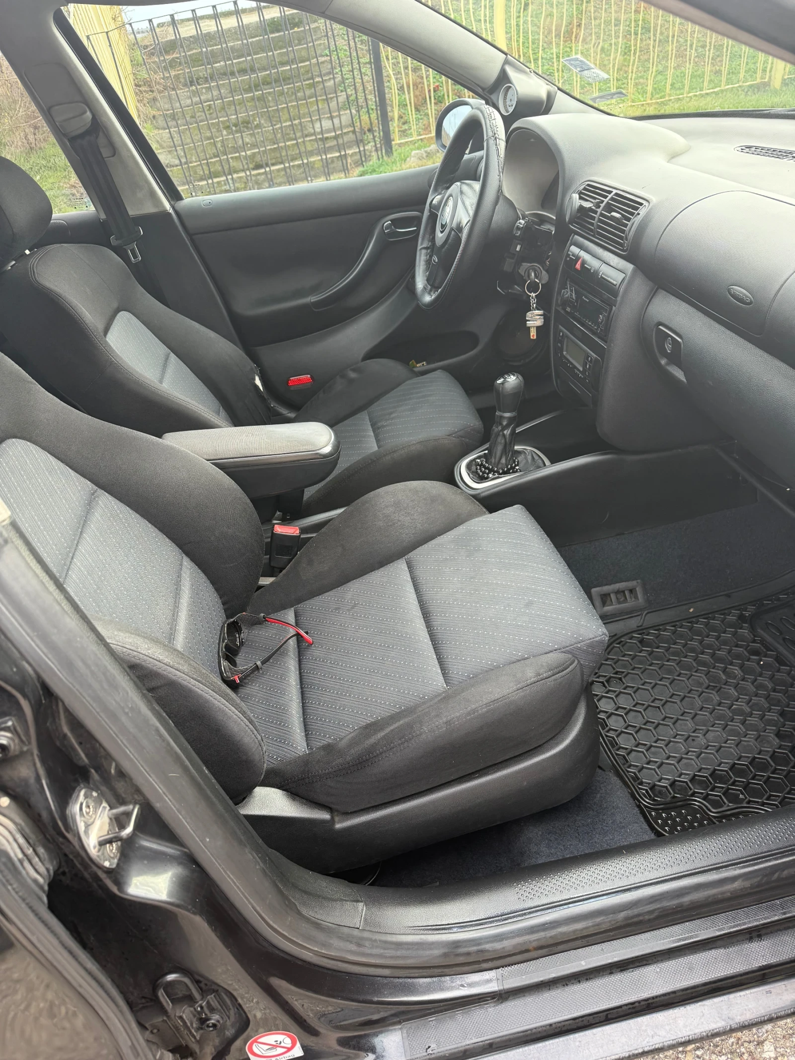 Seat Leon  - изображение 10