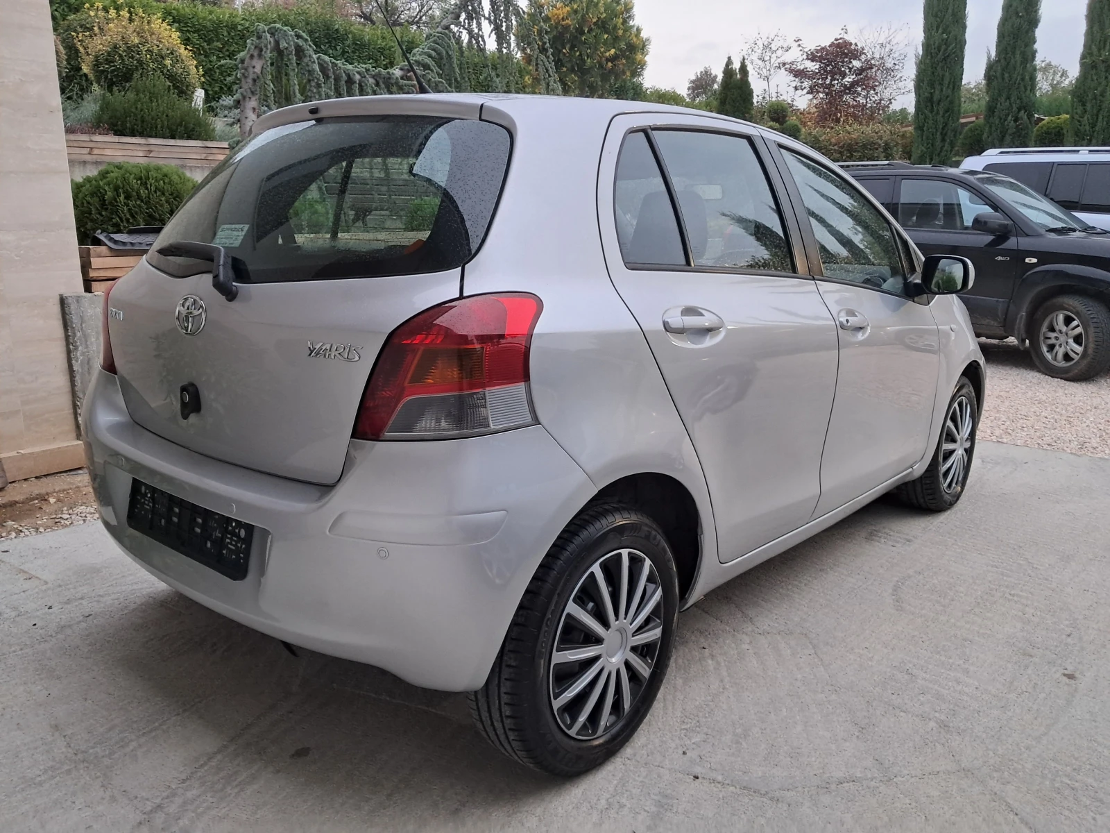 Toyota Yaris 1.3 vvt-i -FACELIFT-109000км.-КАТО НОВА | Mobile.bg — изображение 3