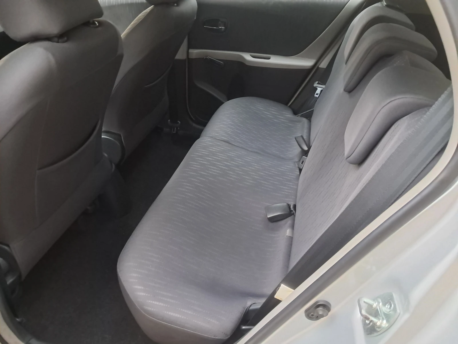 Toyota Yaris 1.3 vvt-i -FACELIFT-109000км.-КАТО НОВА | Mobile.bg — изображение 7
