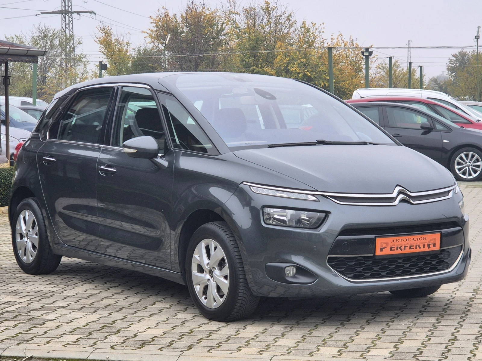 Citroen C4 Picasso 1.6HDI 115к.с. - изображение 5