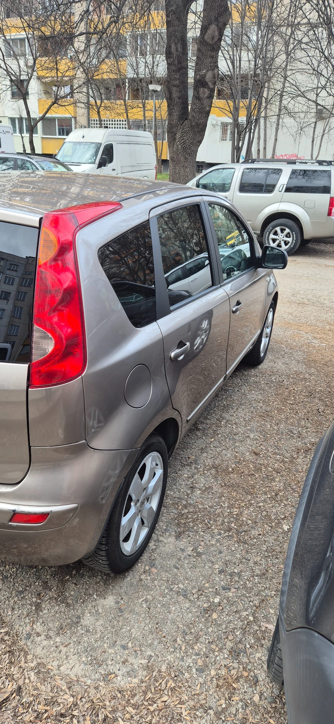 Nissan Note, снимка 6 - Автомобили и джипове - 53977838