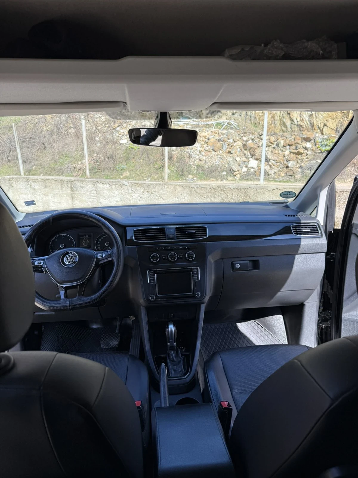 VW Caddy, снимка 13 - Автомобили и джипове - 54208712