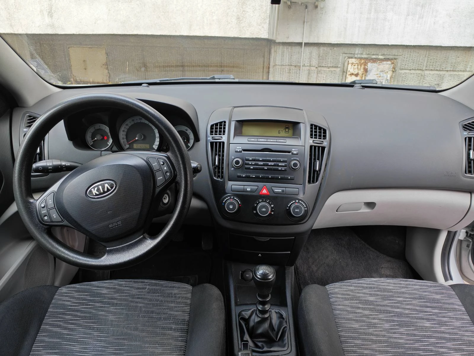 Kia Ceed, снимка 5 - Автомобили и джипове - 54392805