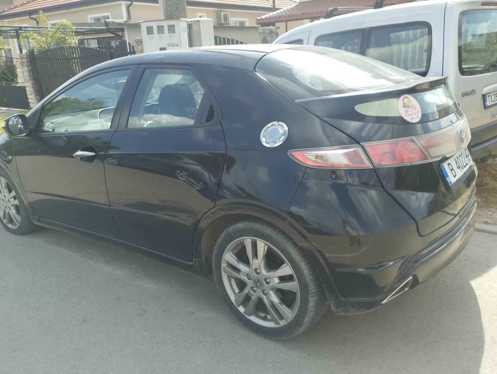 Honda Civic, снимка 2 - Автомобили и джипове - 54654502