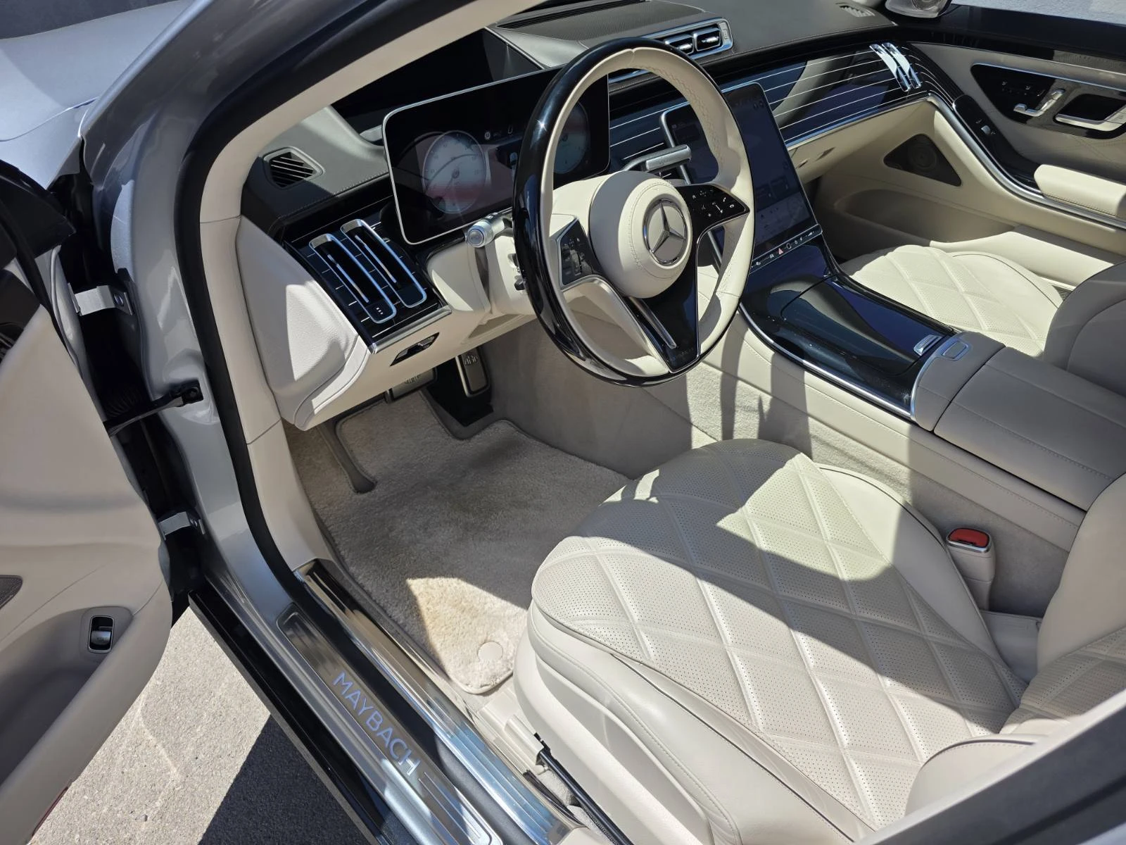 Mercedes-Benz S 680 MAYBACH 4MATIC, снимка 10 - Автомобили и джипове - 54717942