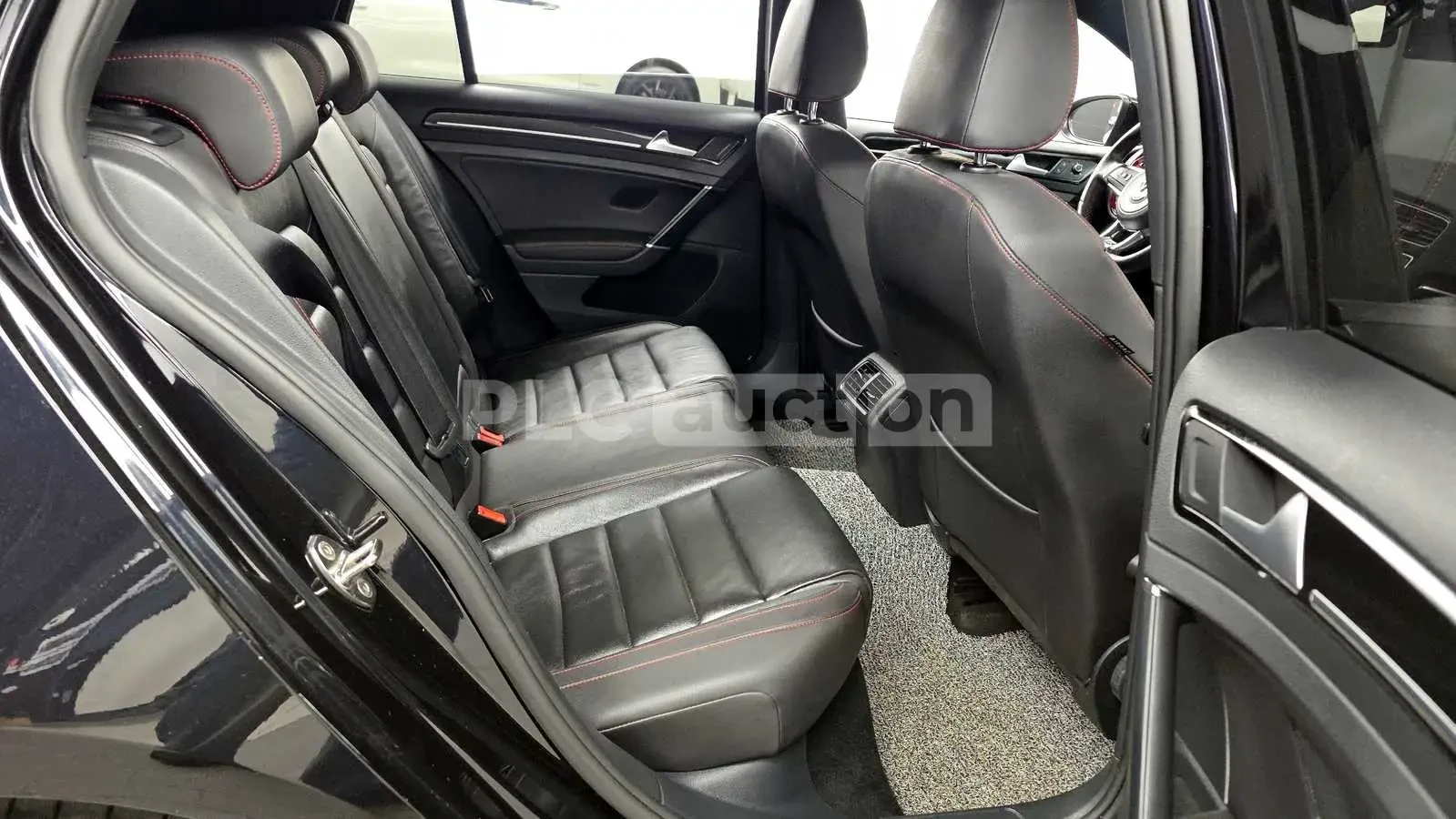 VW Golf 7 GTI #УНИКАТ# !FULL!, снимка 12 - Автомобили и джипове - 55103635