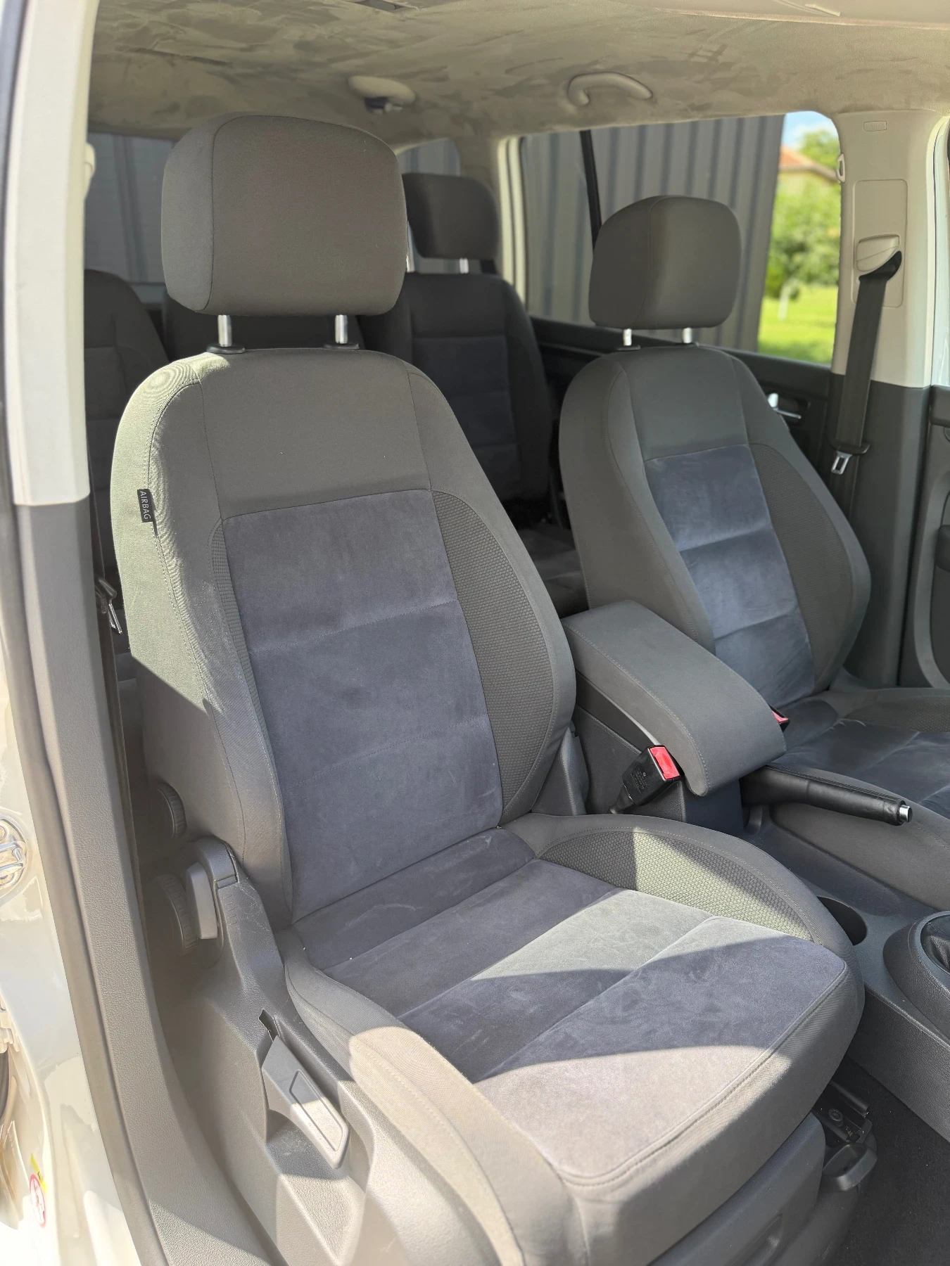 VW Touran HIGHLINE, снимка 13 - Автомобили и джипове - 55234981