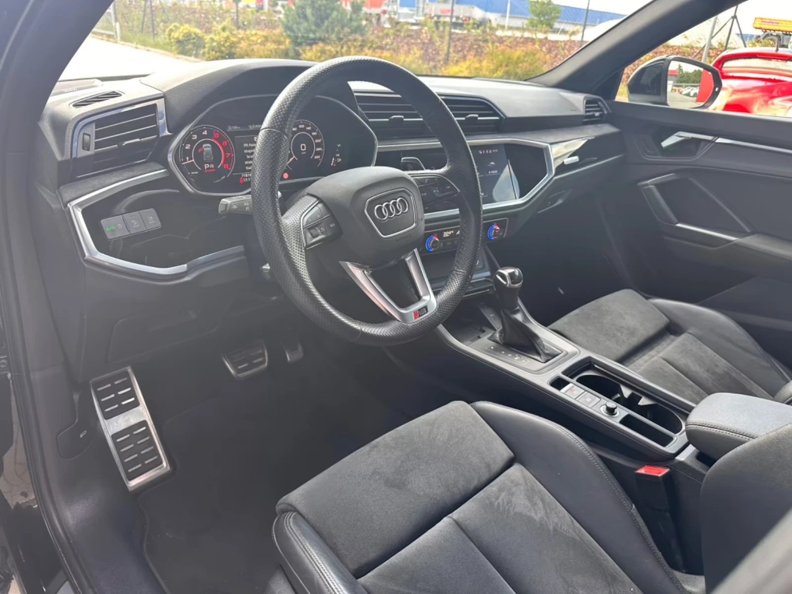 Audi RSQ3 2.5 TFSI / SONOS / QUATTRO / 360 / BLACK OPTIC / | Mobile.bg � ����������� 11