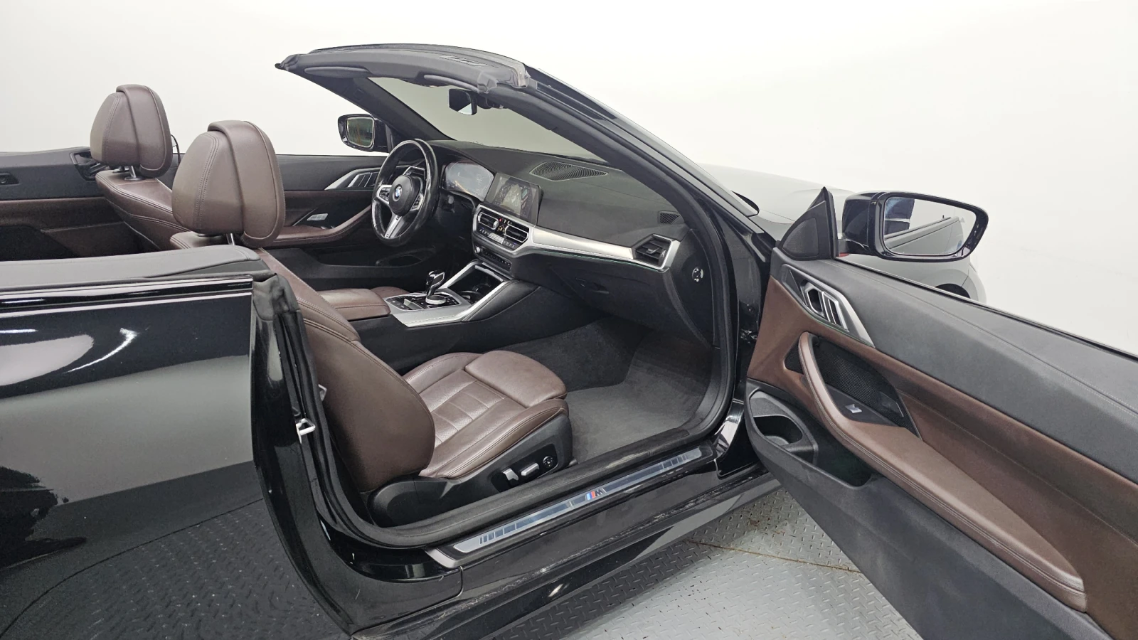 BMW 420 I M Sport Convertible, снимка 7 - Автомобили и джипове - 55404028