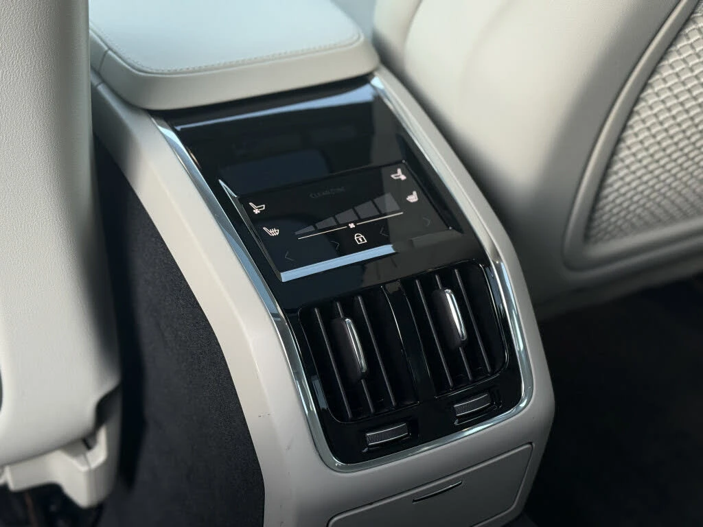 Volvo S90 B6 Inscription / Bowers & Wilkins/ ���������/ HUD/ | Mobile.bg � ����������� 17