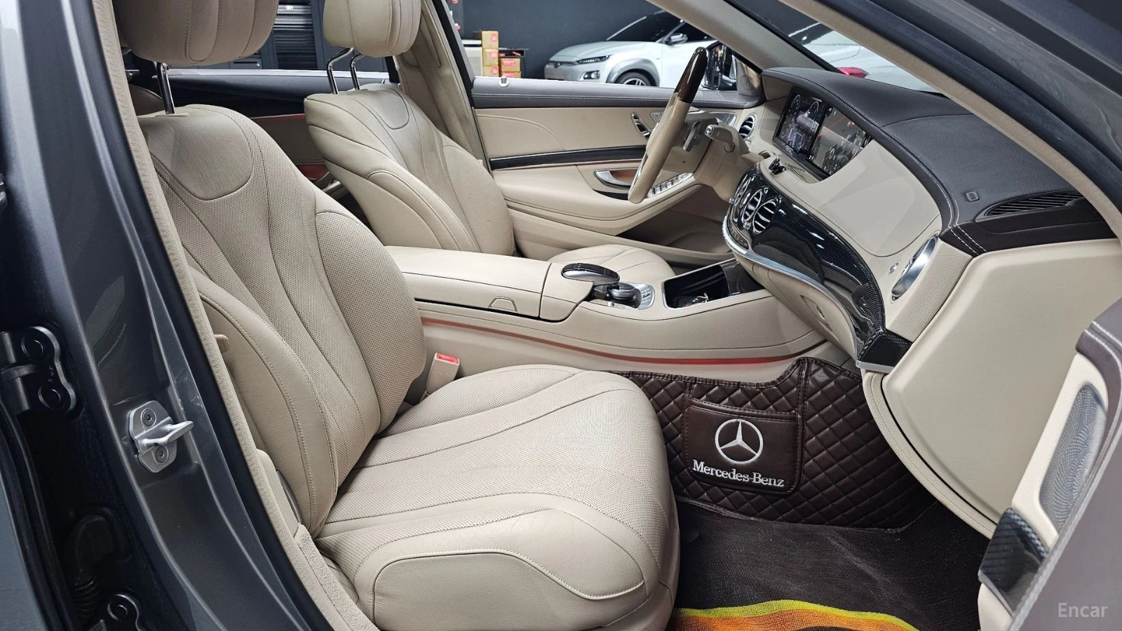Mercedes-Benz S 550 LONG* 360* КОЖА* ОБДУХВ* НАВИ* ПАНО, снимка 16 - Автомобили и джипове - 55501339