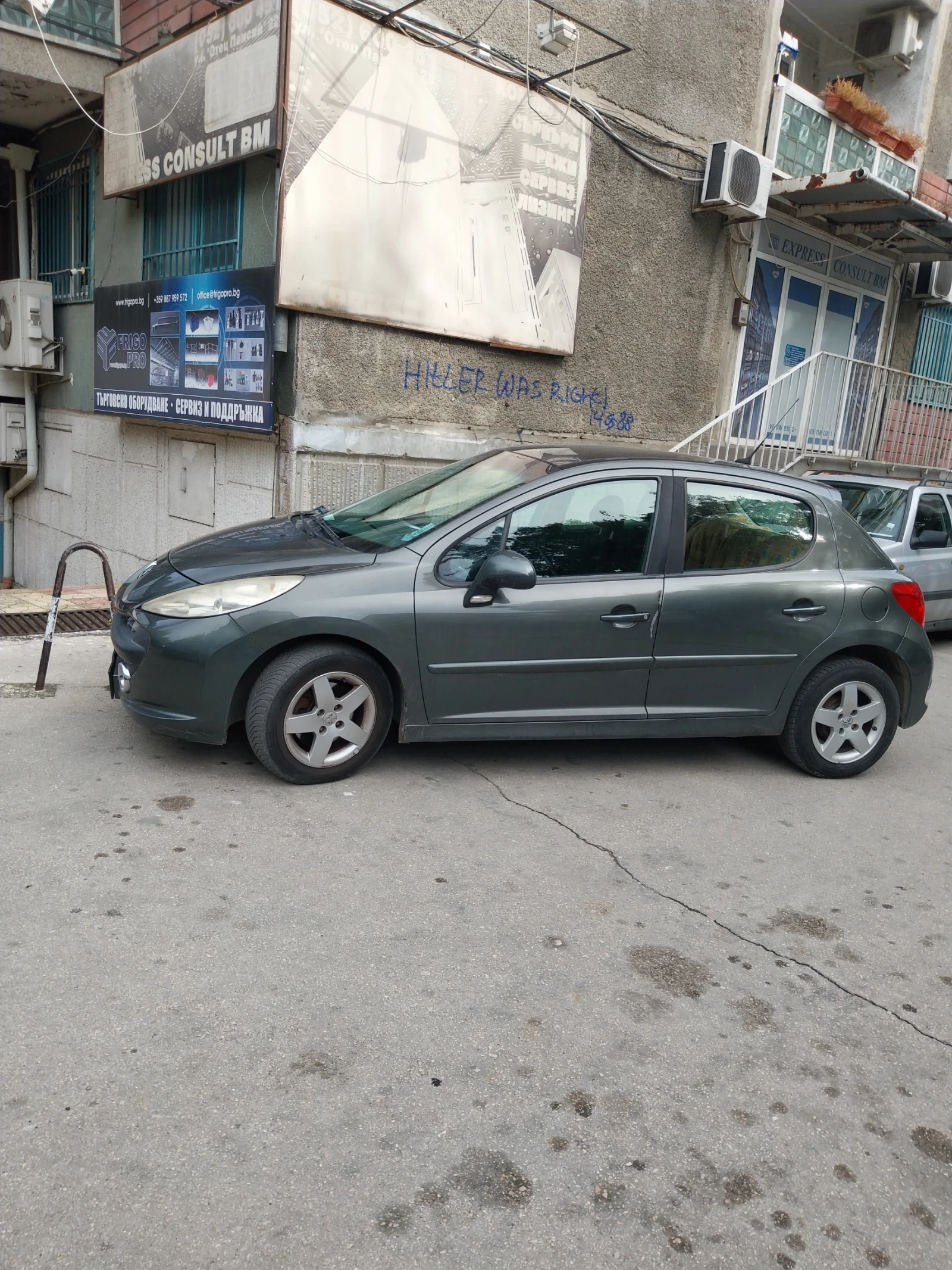 Peugeot 207