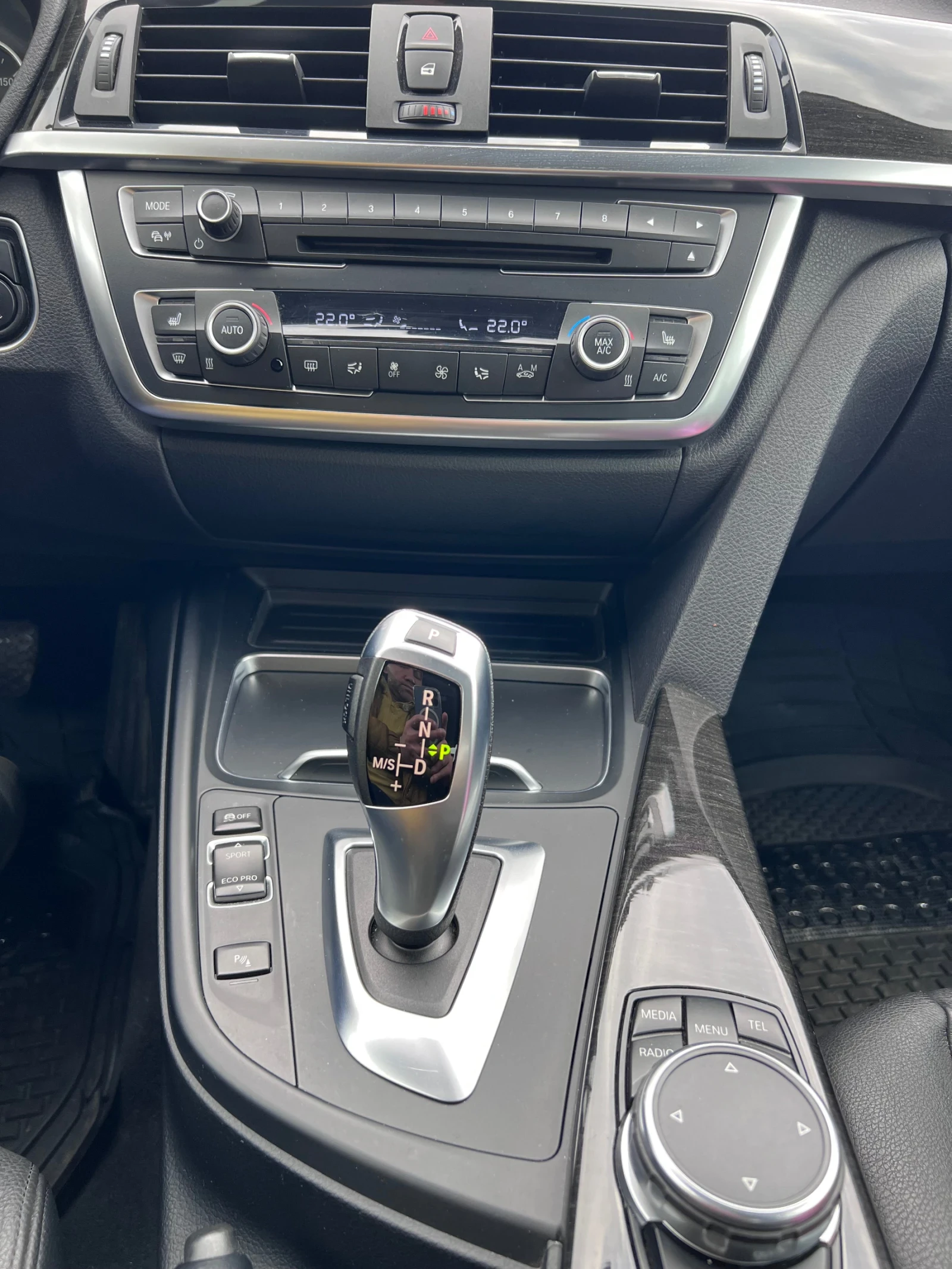 BMW 3gt 320D GT Luxury Line, снимка 17 - Автомобили и джипове - 55806648