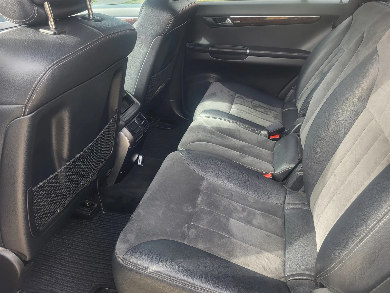 Mercedes-Benz R 320 320, снимка 10 - Автомобили и джипове - 56358340