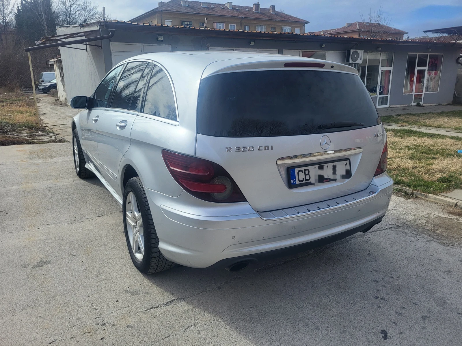 Mercedes-Benz R 320 320, снимка 5 - Автомобили и джипове - 56358340