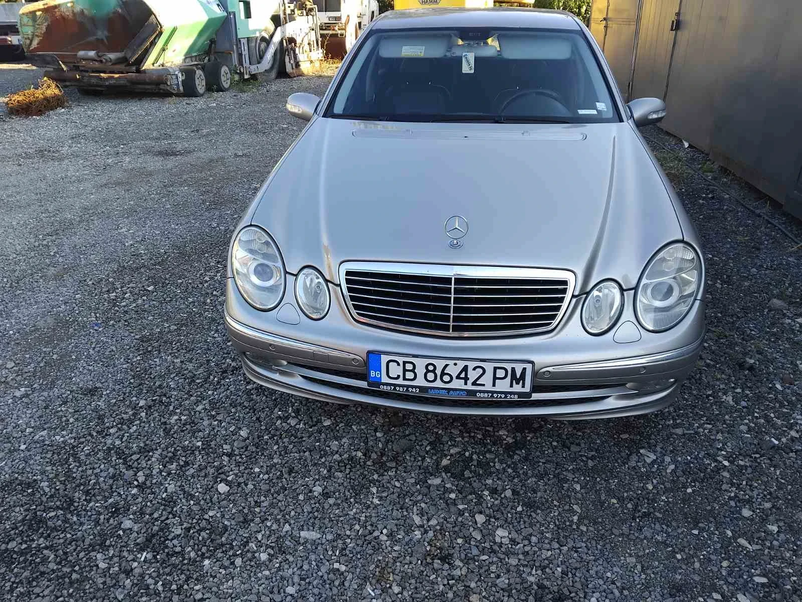 Mercedes-Benz E 320