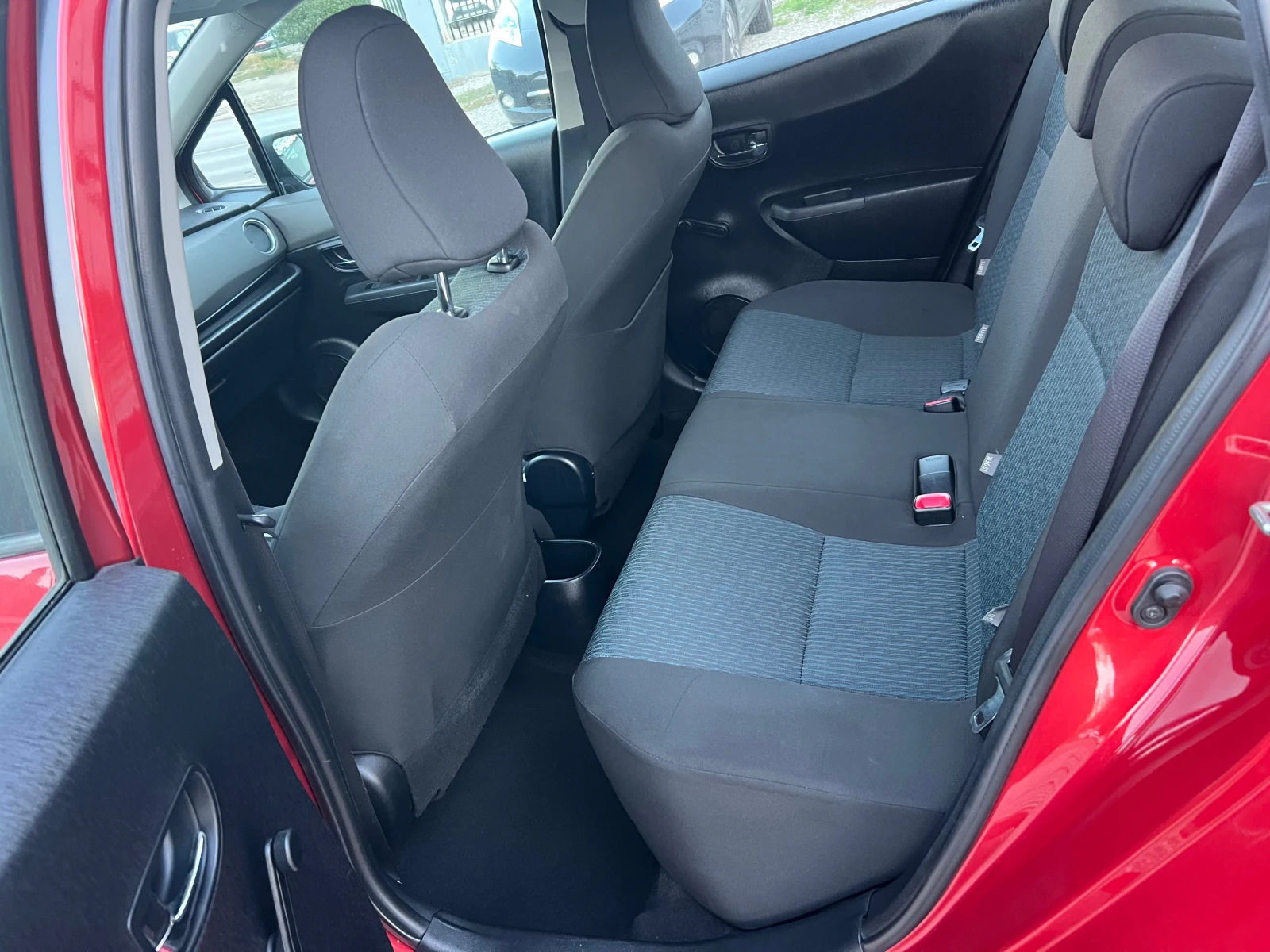Toyota Yaris 1.3-���������! | Mobile.bg � ����������� 14