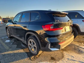 BMW X1 * XDRIVE28I * CARFAX * ПАНО * KEYLESS * ПОДГРЕВИ *, снимка 3