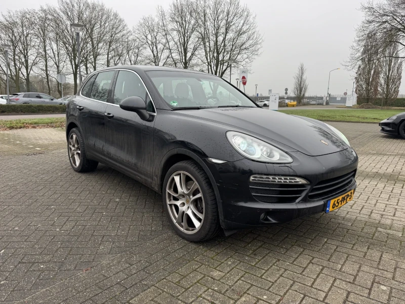 Porsche Cayenne, снимка 1 - Автомобили и джипове - 49360327