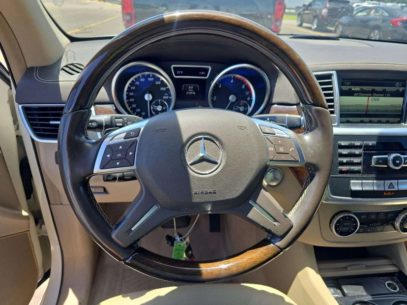 Mercedes-Benz GL 350 Дизел* 360* AUTOPARK* keyless* Blindspot* Multibea, снимка 6 - Автомобили и джипове - 52317824
