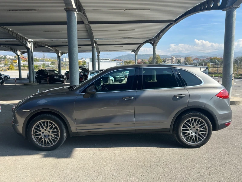 Porsche Cayenne, снимка 3 - Автомобили и джипове - 52498869