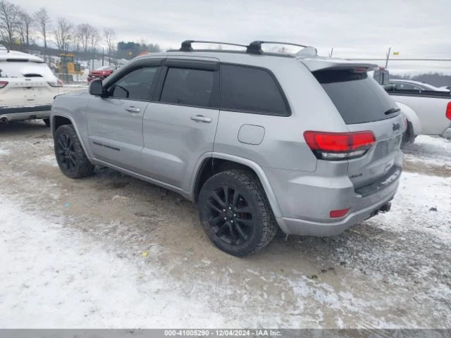 Jeep Grand cherokee ALTITUDE* EDITION* 3.6* V6* 8ZF* ПОДГРЕВ* КАМЕРА* , снимка 3 - Автомобили и джипове - 49505973