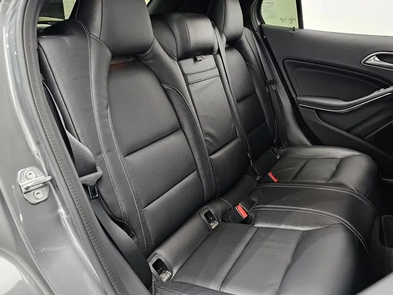 Mercedes-Benz GLA 220 X156 Premium, снимка 10 - Автомобили и джипове - 56225268
