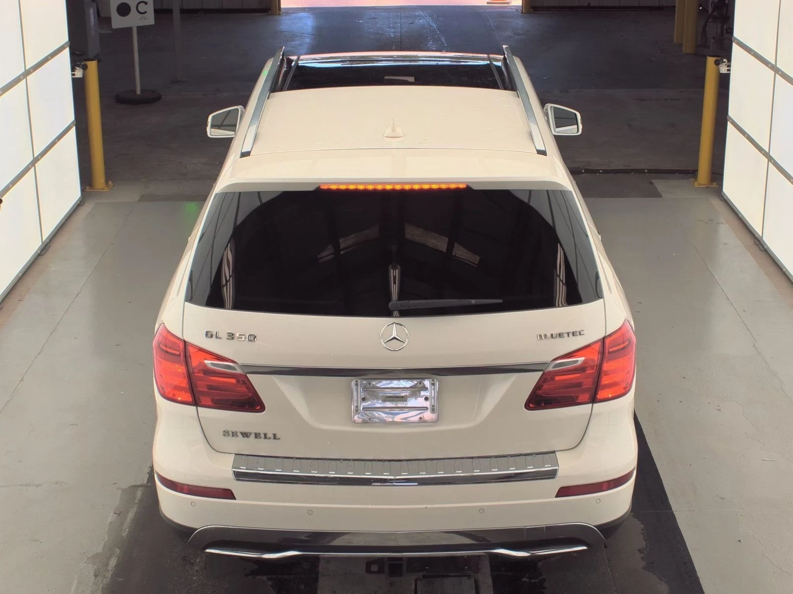 Mercedes-Benz GL 350 Дизел* 360* AUTOPARK* keyless* Blindspot* Multibea - изображение 3