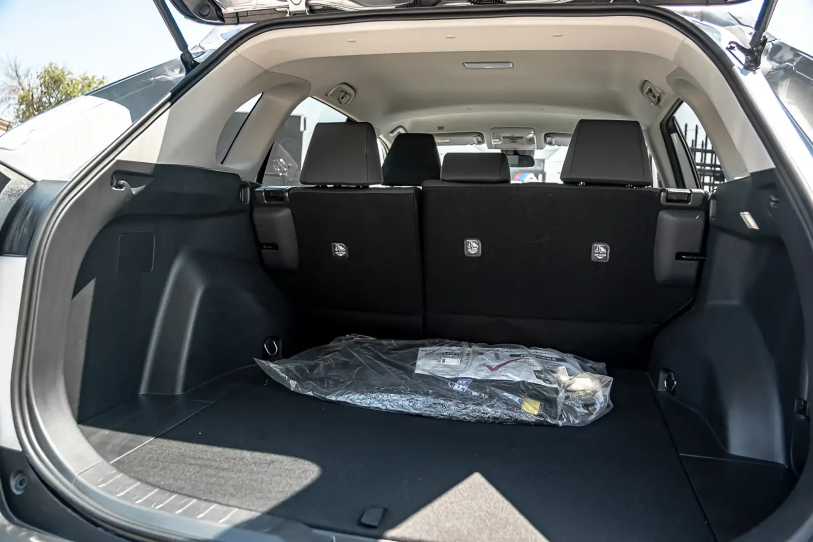 Toyota Rav4 HYBIRD, , 44,  | Mobile.bg   12