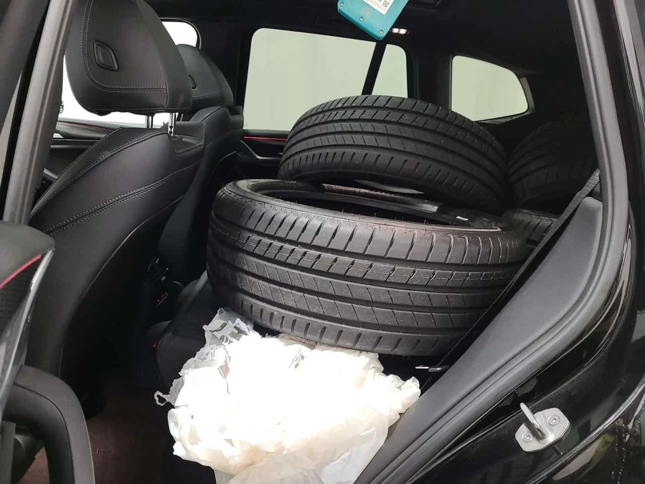 BMW X3 XDRIVE30I| PANORAMA| 2 КЛЮЧА| CARFAX| , снимка 12 - Автомобили и джипове - 54085064