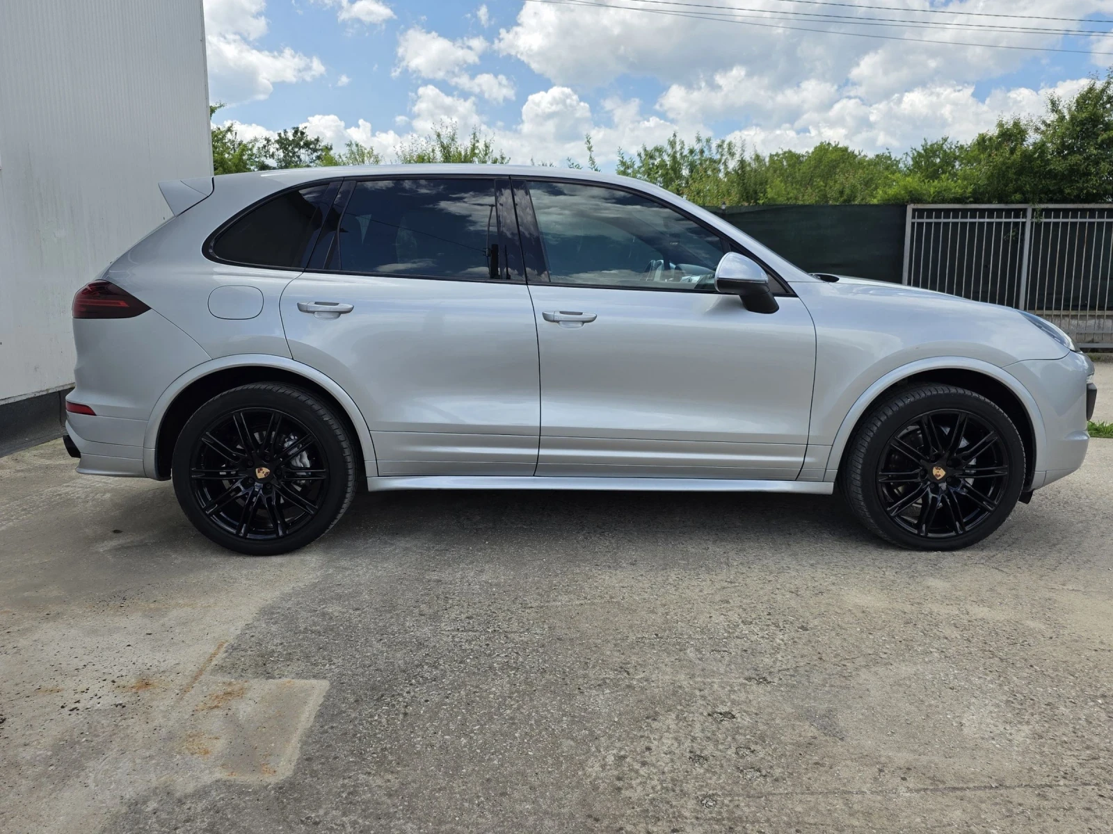 Porsche Cayenne S 4.2 V8 TDI/FULL LED/PANO/BOSE, снимка 4 - Автомобили и джипове - 54710721