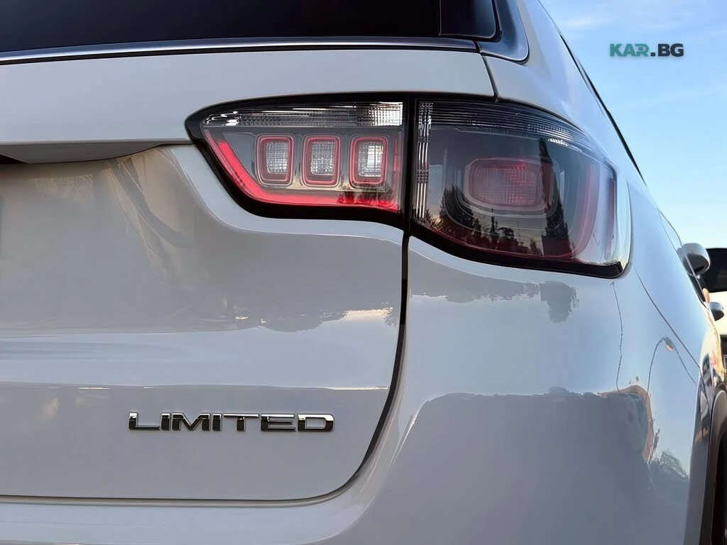 Jeep Compass Limited* HeadUp* АвтоКредит* (ЦЕНА ДО БГ)* , снимка 7 - Автомобили и джипове - 54780193