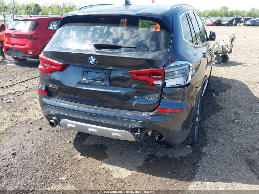 BMW X3 2.0l xDrive30I, снимка 6 - Автомобили и джипове - 54831384