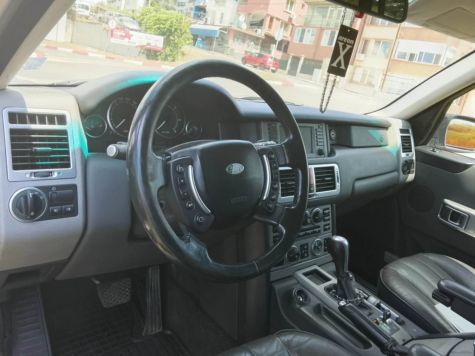 Land Rover Range Rover Evoque, снимка 6 - Автомобили и джипове - 55307814