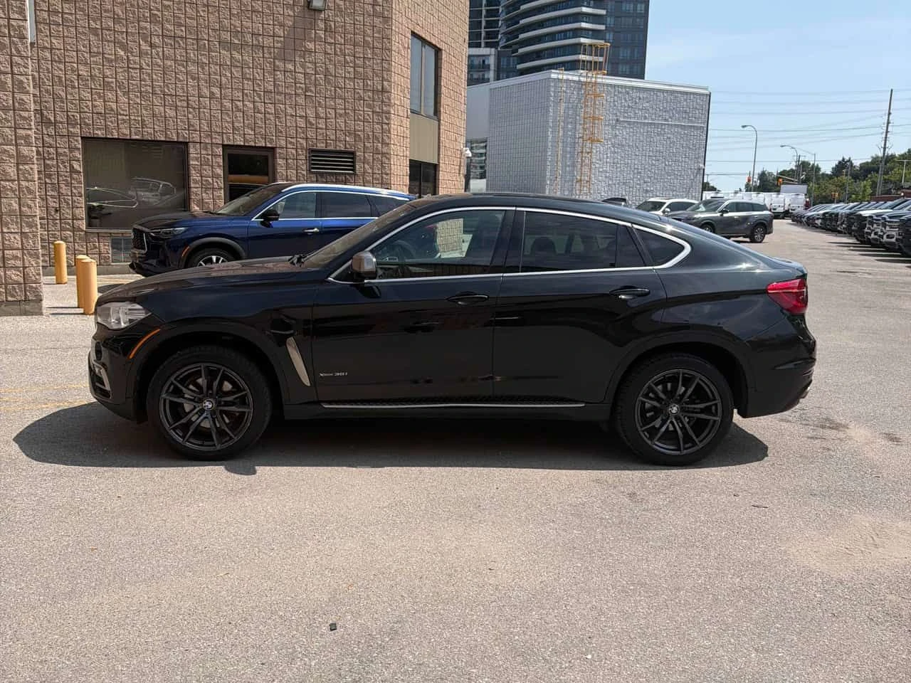 BMW X6 xDrive35i/CARFAX/360/ЧЕРВЕН САЛОН/КЛИП/, снимка 2 - Автомобили и джипове - 55417663