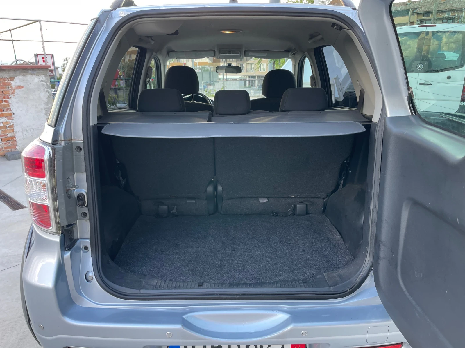 Daihatsu Terios 1.5//4x4//FACE//ГАЗ, снимка 16 - Автомобили и джипове - 55583369