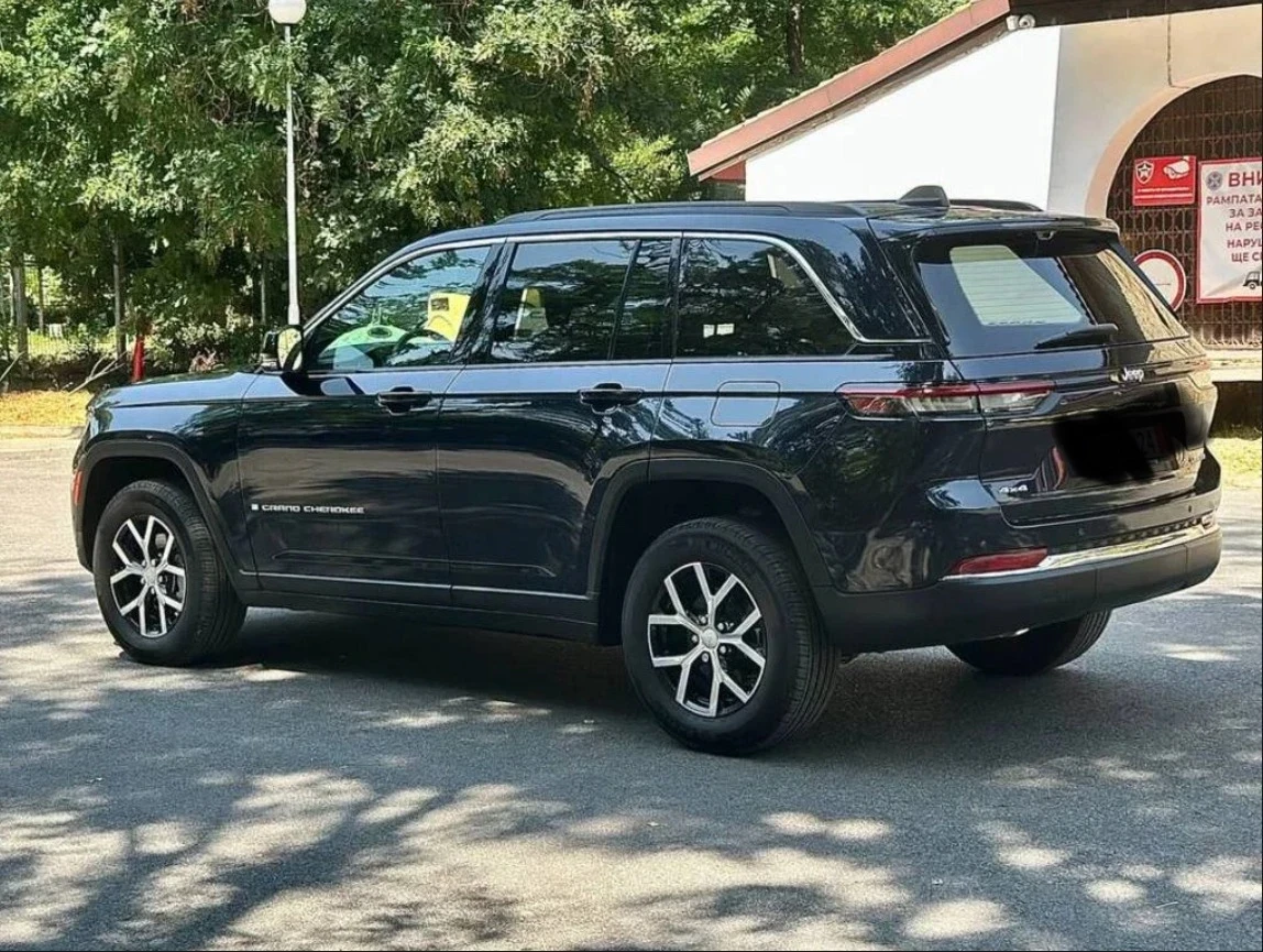Jeep Grand cherokee, снимка 4 - Автомобили и джипове - 56527543