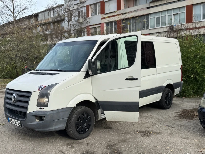 VW Crafter, снимка 2 - Бусове и автобуси - 52564507