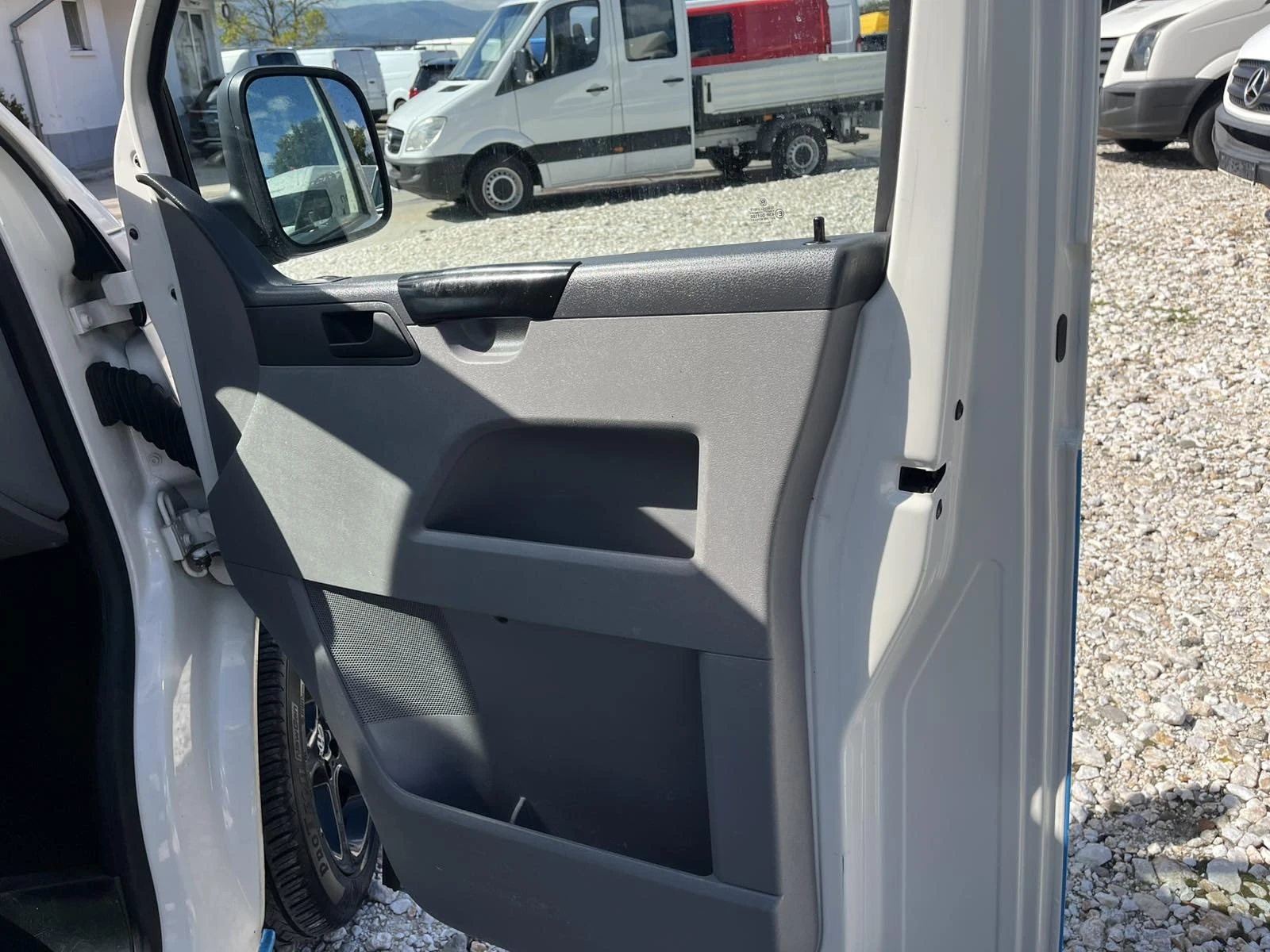 VW Transporter 1.9TDI102, LONG | Mobile.bg   13