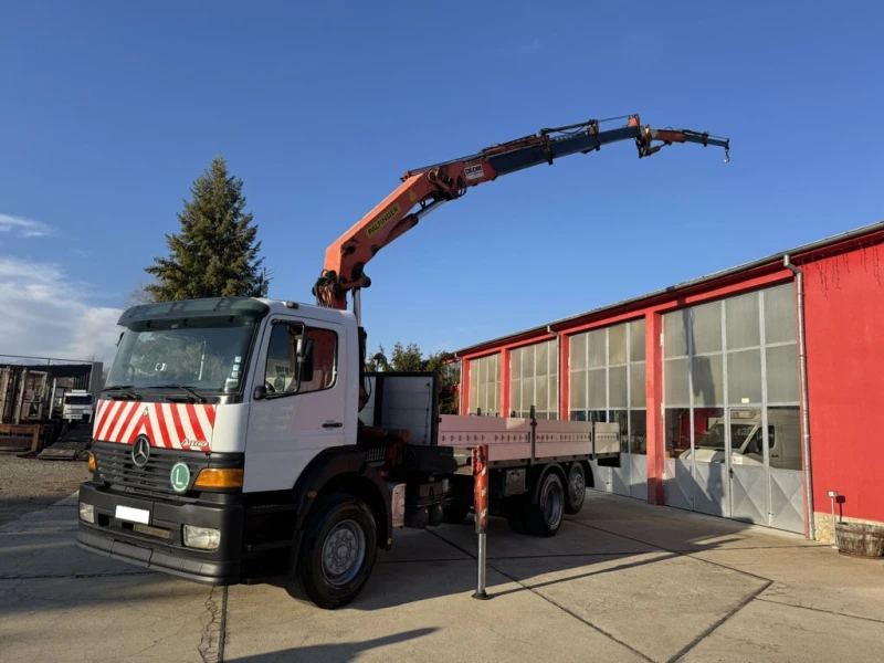 Mercedes-Benz Atego 2528 6x2-кран PALFINGER PK13500A(3+ 2) + FLY JIB, снимка 2 - Камиони - 48957293