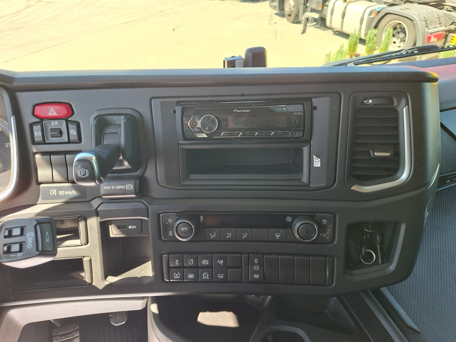 Scania R 450 R450, снимка 14 - Камиони - 55989320